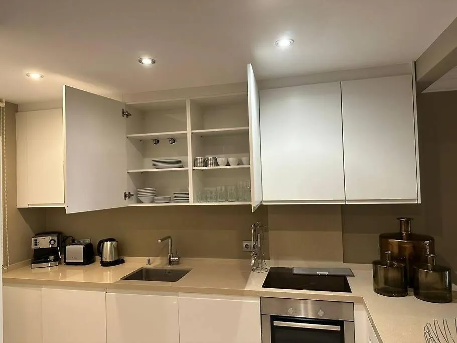5* Serviced Apartment Marbella 0*,